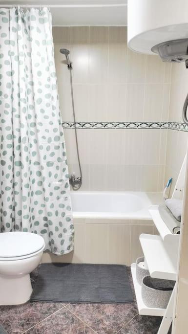 Bonito Apartamento De Dos Dormitorios En El Centro Y Calle San Miguel Torremolinos Eksteriør bilde
