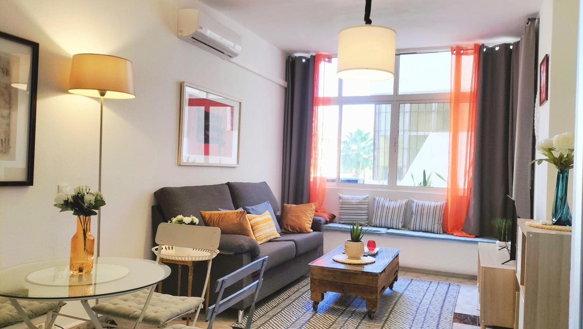 Bonito Apartamento De Dos Dormitorios En El Centro Y Calle San Miguel Torremolinos Eksteriør bilde
