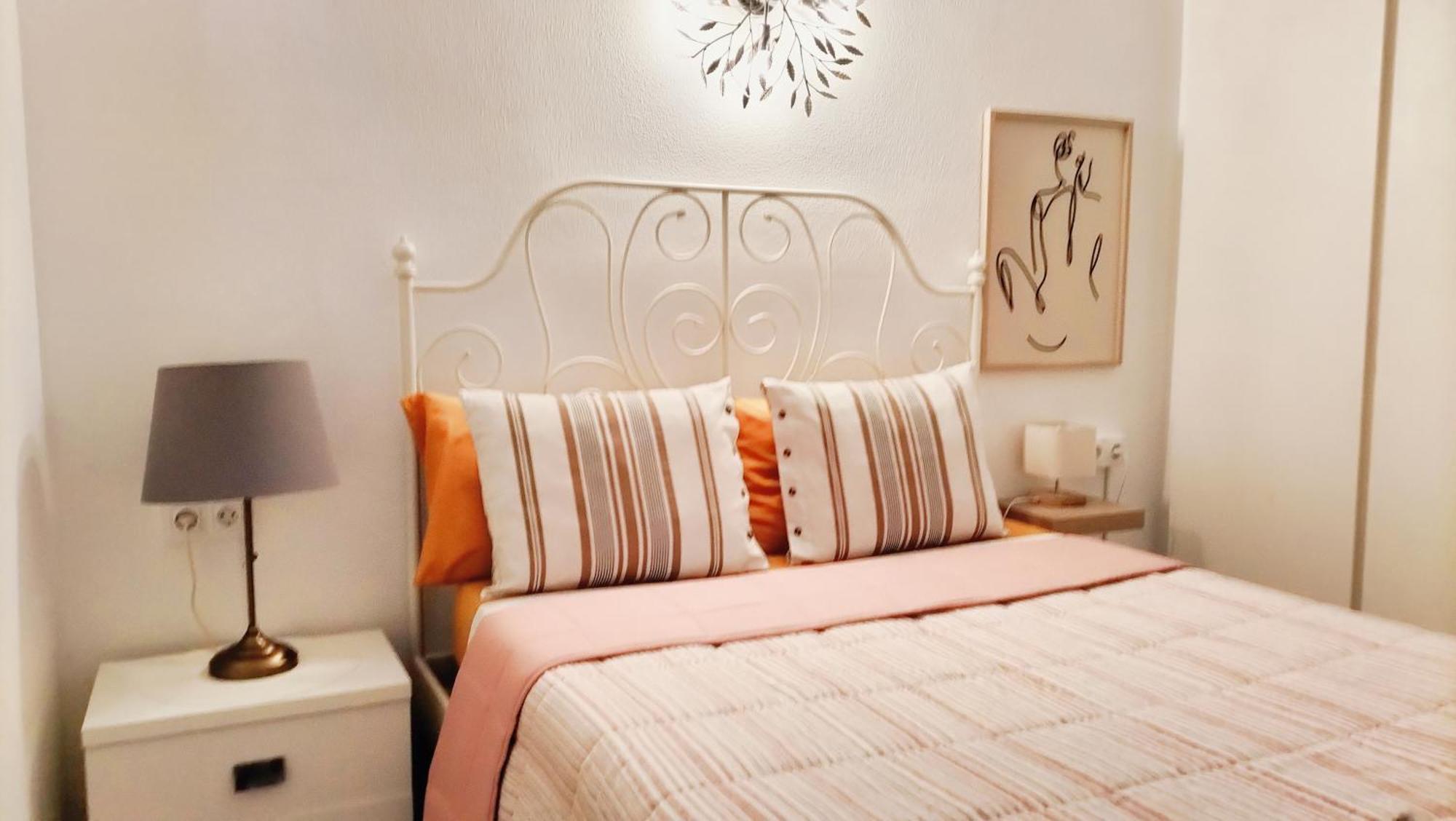 Bonito Apartamento De Dos Dormitorios En El Centro Y Calle San Miguel Torremolinos Eksteriør bilde